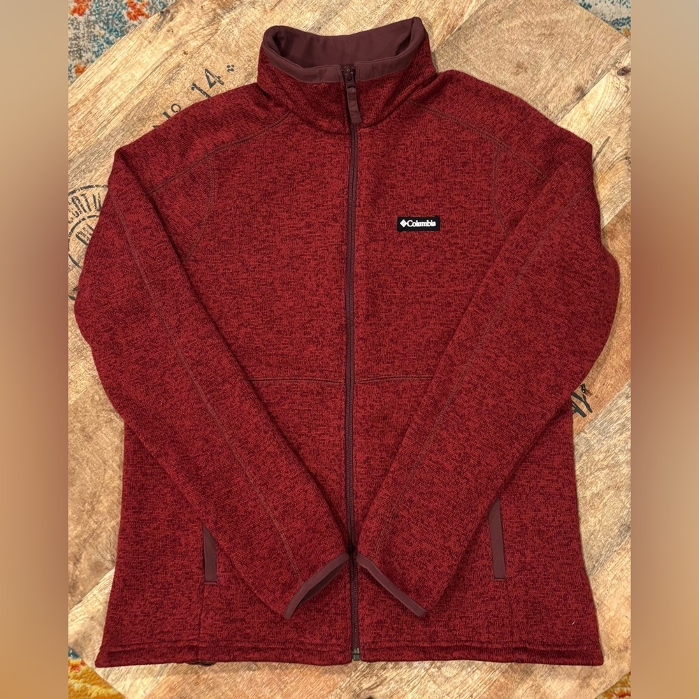 Perfect condition. Columbia Sweater Weather Fleece. Full zip. Women’s medium.